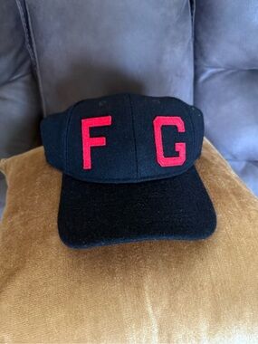 Fear of God New Era Negro League 9FORTY Black and Red Cap with Green Undervisor